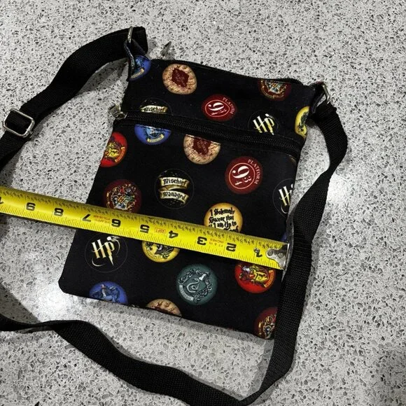 Nwot Harry Potter Bag Purse Should Crossbody Adjustable Black Gift - Picture 2 of 6